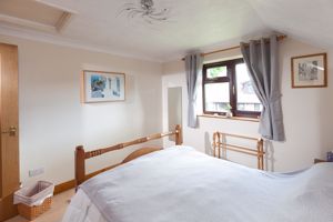 Bedroom- click for photo gallery